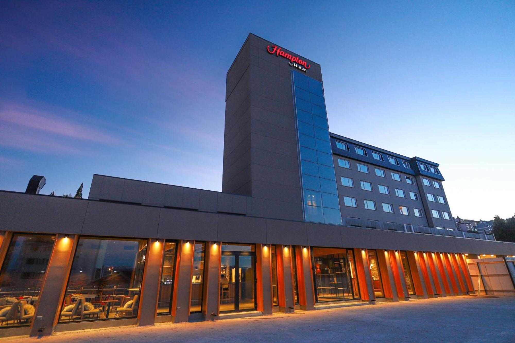 Hotel Hampton By Hilton Bariloche Exterior foto